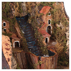 Krippe Brücken: Krippendorf mit Wasserfall und Pumpe, 20x15x10 cm