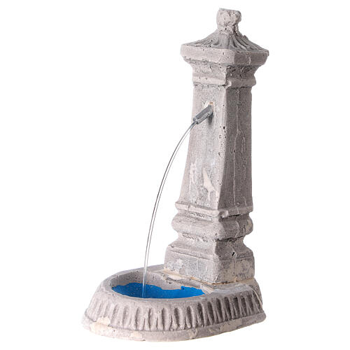 Fontanário com jato de água postiço miniatura para presépio com figuras altura média 12-18 cm, medidas: 5,5x7x11 cm 2