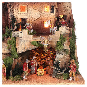Mieścina z wieżą, domem i kościołem, z kompletem figurek szopki Moranduzzo 8 cm, 50x70x45 cm