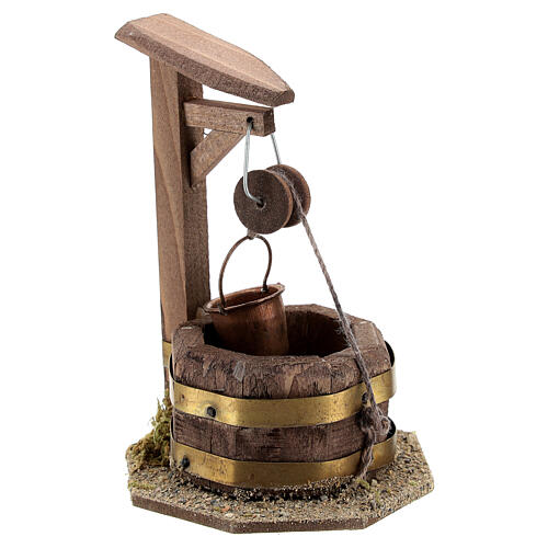 Dark wood well with pulley and bucket 10x5x5 cm for Nativity Scene with 10 cm characters 3