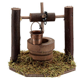 Poço em miniatura de madeira escura com balde móvel para presépio com figuras de altura média 10 cm, medidas: 8,5x9x9 cm