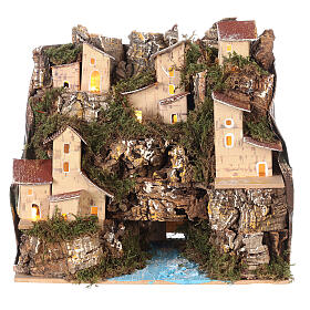 Dorf an Felswand und Fluss, Krippenszenerie, mit Beleuchtung, für 10-12 cm Krippe, 20x20x15 cm