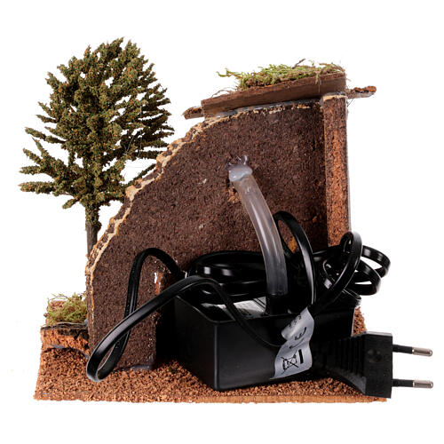 Fontanna z dzbankami i drzewem, do szopki 8 cm 4