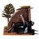 Fontanna z dzbankami i drzewem, do szopki 8 cm s4