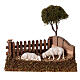 Ogrodzenie, owce i sosna nadmorska, szopka 10 cm, 15x15x15 cm s1