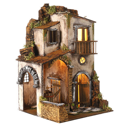 House with winepress and lights for Neapolitan Nativity Scene with 8 cm characters 40x25x25 cm 3