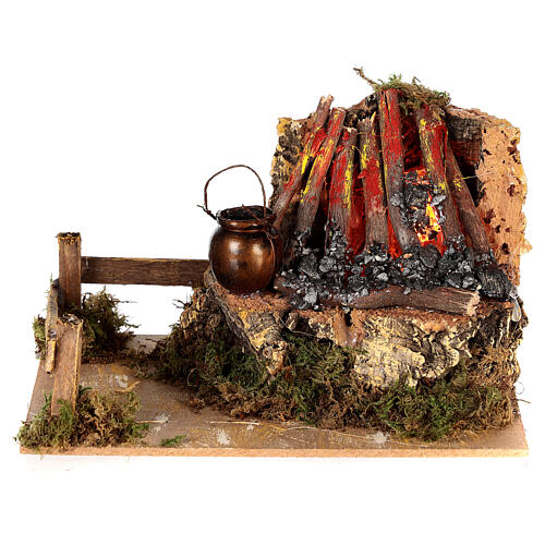 Open fire with flame effect light and cauldron for Nativity Scene with 10 cm characters 15x10x10 cm 1