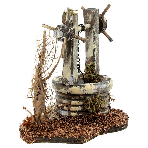 Pozzo in legno con secchio per presepe 12 cm 2