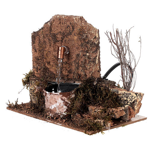 Fountain with bush and steps, water pump, 15x15x10 cm, for Nativity Scene of 10-12 cm 2