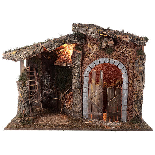 Estábulo cortiça com fenil e luz para Natividade com figuras de 20 cm 55x80x40 cm 4