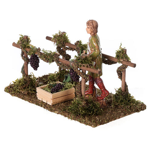 Vineyards with harvester for Nativity Scene with 10 cm characters 15x10x10 cm 4