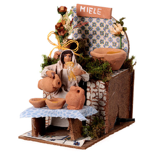 Apple seller, animated Nativity Scene with 8 cm characters, 15x15x10 cm 3