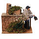 Pastore con lanterna in movimento 15x10x15 cm presepe 12 cm s4