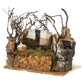 Fountain with clothes hunging, 15x25x15 cm, for 10 cm Nativity Scene