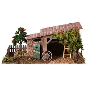 Rustykalna farma z drzewkami do sceny Narodzenia Pańskiego, szopka h 8 cm, 15x30x15 cm