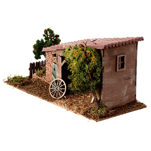 Rustykalna farma z drzewkami do sceny Narodzenia Pańskiego, szopka h 8 cm, 15x30x15 cm 2