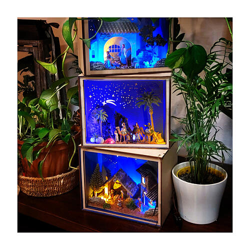 Nativity Box with Wise Men on their camels, 20x25x20 cm, for 4 cm Nativity Scene 3