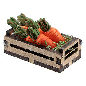 Karotten in Holzkiste Krippe 12-14 cm