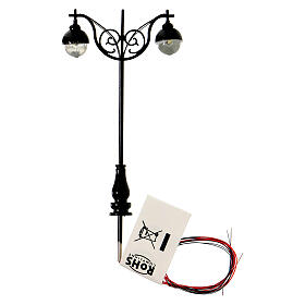 Streetlight with double light 3x8 cm, 3V, for Nativity Scene with 4-6 cm characters