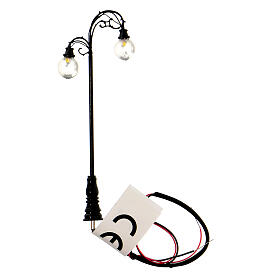 Lamppost with double lantern 3x8 cm, 3V light, for Nativity Scene with 4-6 cm characters