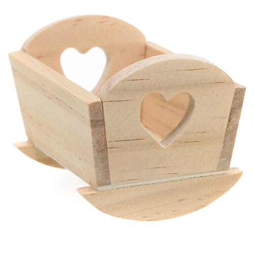 Berço de madeira com coração 10x10 cm para presépio com figuras de 8-10 cm 3