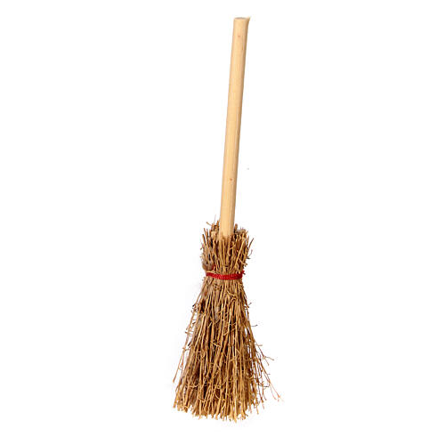 Straw broom of 8 cm for 10-12 cm Nativity Scene 2