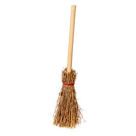 Miniature straw broom 8 cm for 10-12 cm nativity