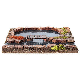 Flussabschnitt mit Steg, Krippen-Szenerie für 14–16-cm-Figuren – 25 × 20 cm