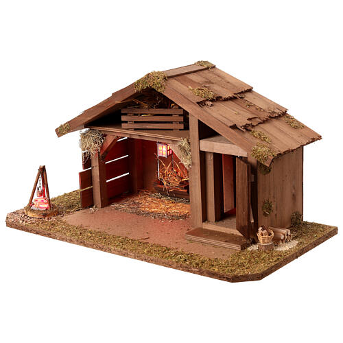 Empty Nordic style nativity stable 25x50x25 cm 4