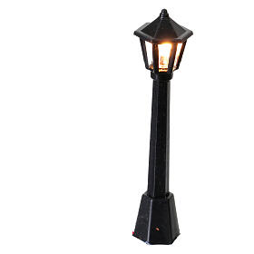 Straßenlaterne mit weißem Licht, sechseckige Laterne 8 cm, Sockel 3×3 cm