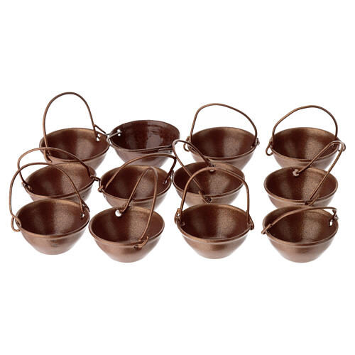 Set of 12 cauldrons of 2x3 cm, bronze coloured metal, for 8-10 cm Nativity Scene 1