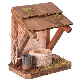 Brunnen mit Beleuchtung, ohne Wasserfunktion, 12×8×13 cm – für 10–12-cm-Krippe