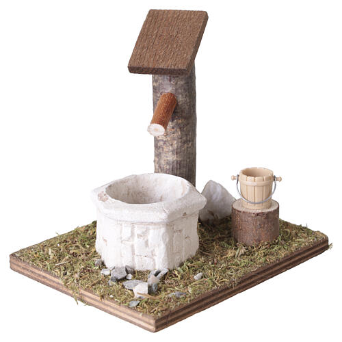 Nordic-style fountain with bucket for 16-20 cm nativity 2
