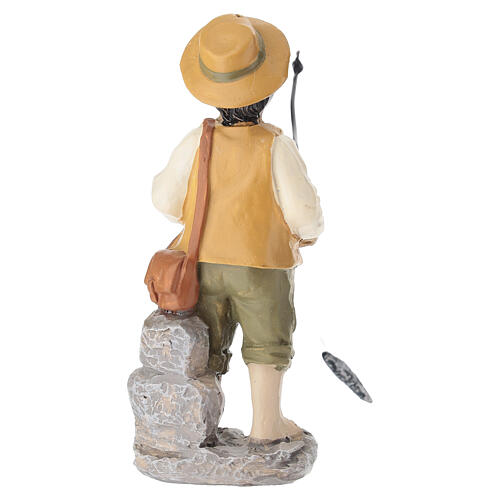 Młody rybak do szopki 10 cm 4