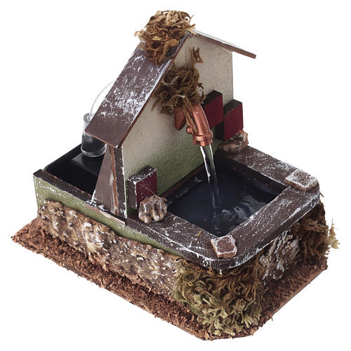 Fontanna do szopki z korka, mchu i drewna, 14x13x9 cm 2