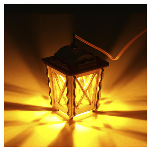 Linterna de madera belén luz parpadeante 3x1,5x1,5 cm 2