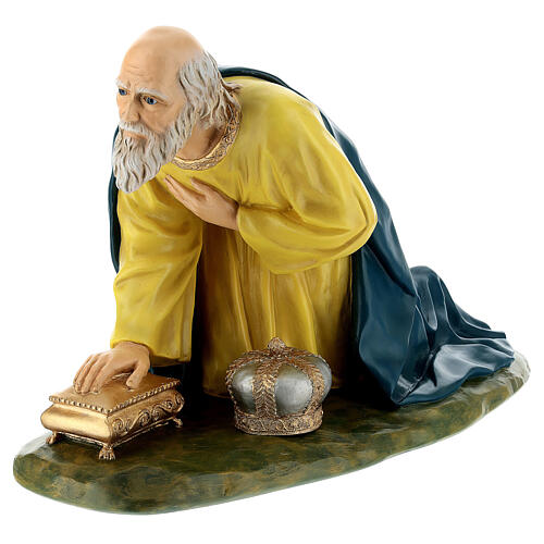 Wise Man on his knees, fibreglass statue with crystal eyes, painted for outdoor, Landi's Nativity Scene of 65 cm 3