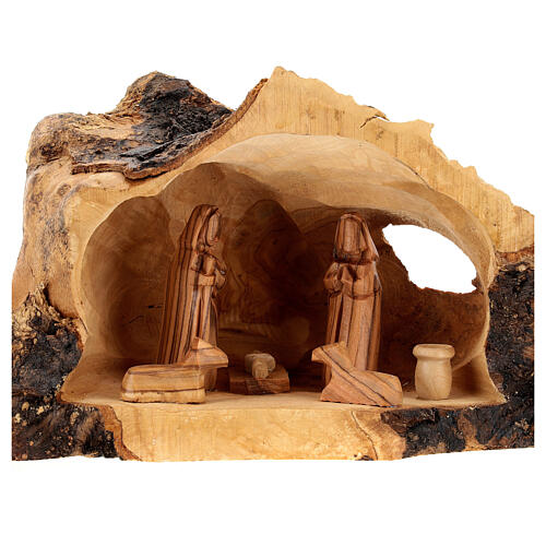 Olivewood Nativity Scene in a cave, 7 cm figurines, 15x25x10 cm 2
