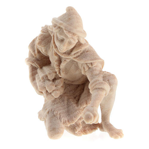 Klęczący pasterz z drewna do szopki 10 cm 3