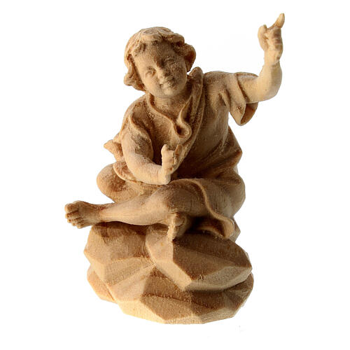 Child sitting by the fire for Mountain Nativity Scene of 10 cm, Swiss pinewood 1