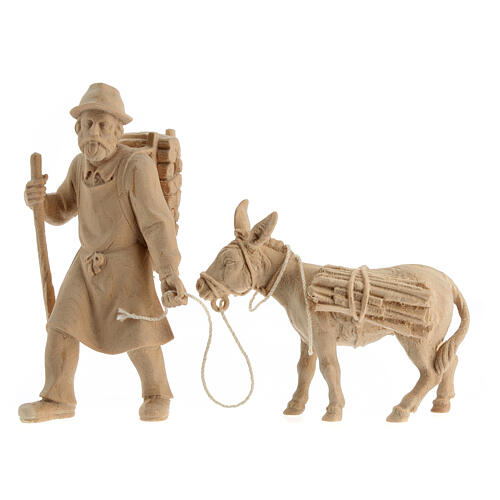 Pastor com lenha puxando um burro para presépio de montanha com figuras de 12 cm madeira natural pinheiro cembro 1