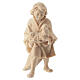 Menino com cordeiro presépio de montanha em pinheiro de cembro natural 10 cm s1