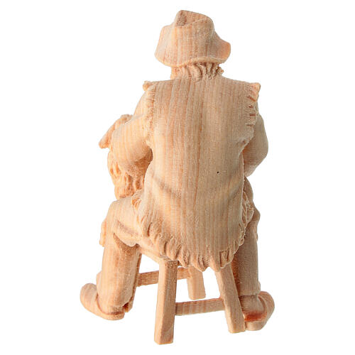 Pasterz siedzący do szopki 10cm, naturalne drewno 4