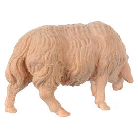 Eating sheep for a 12 cm Mountain Nativity Scene in natural Swiss pinewood