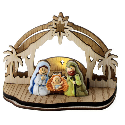 Nativity Scene with 4 cm characters, wood setting and lights 10x15x5 cm 1
