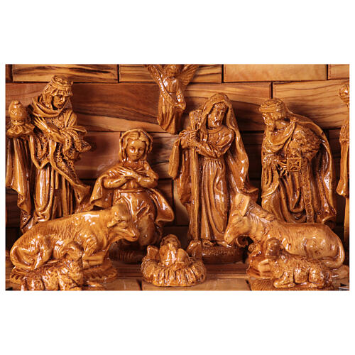 Stable music box with complete Bethlehem olivewood Nativity Scene, 20x30x15  cm 2