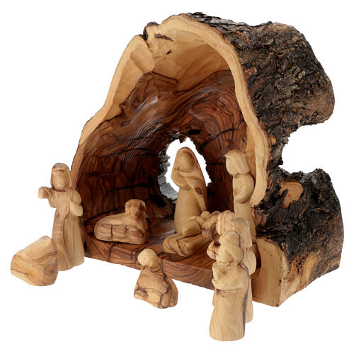 Olivewood trunk stable with 8 cm Nativity Scene, Bethlehem 4