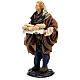 Uomo con vassoio di pane presepe napoletano 18 cm s3