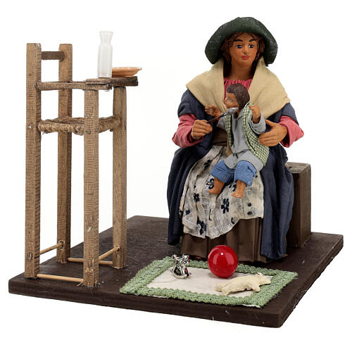 Woman feeding baby ANIMATED, Naples nativity scene 24 cm 3