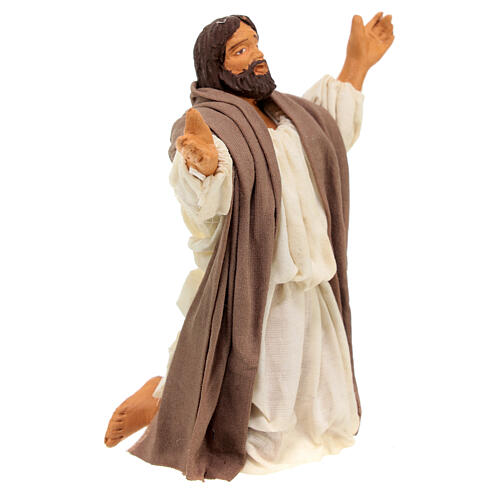 Jesus ajoelhado para presépio de Páscoa napolitano com figuras altura média 13 cm 3